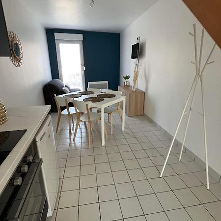 Anselme, F2 Duplex Avec Cour Commune Et Proche De La Mer ,2 Ver-sur-Mer Ngoại thất bức ảnh